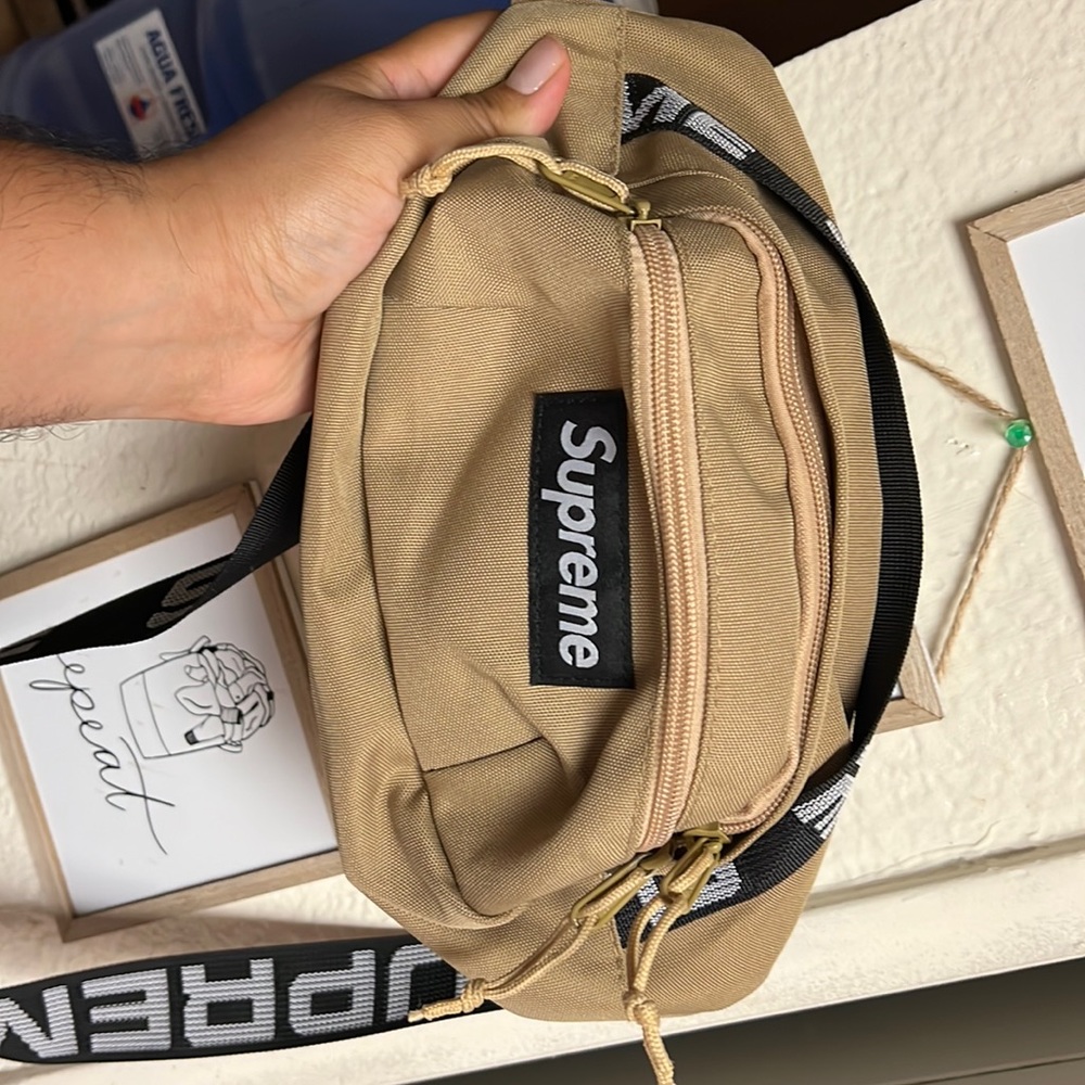 Supreme Bum Bag/ Fanny pack